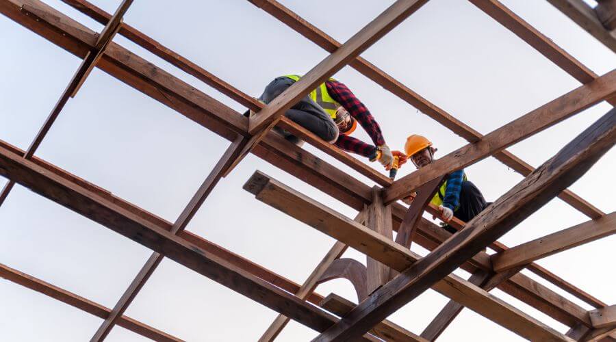 Expert Emergency Roof Repairs services in Twin Lakes, MN